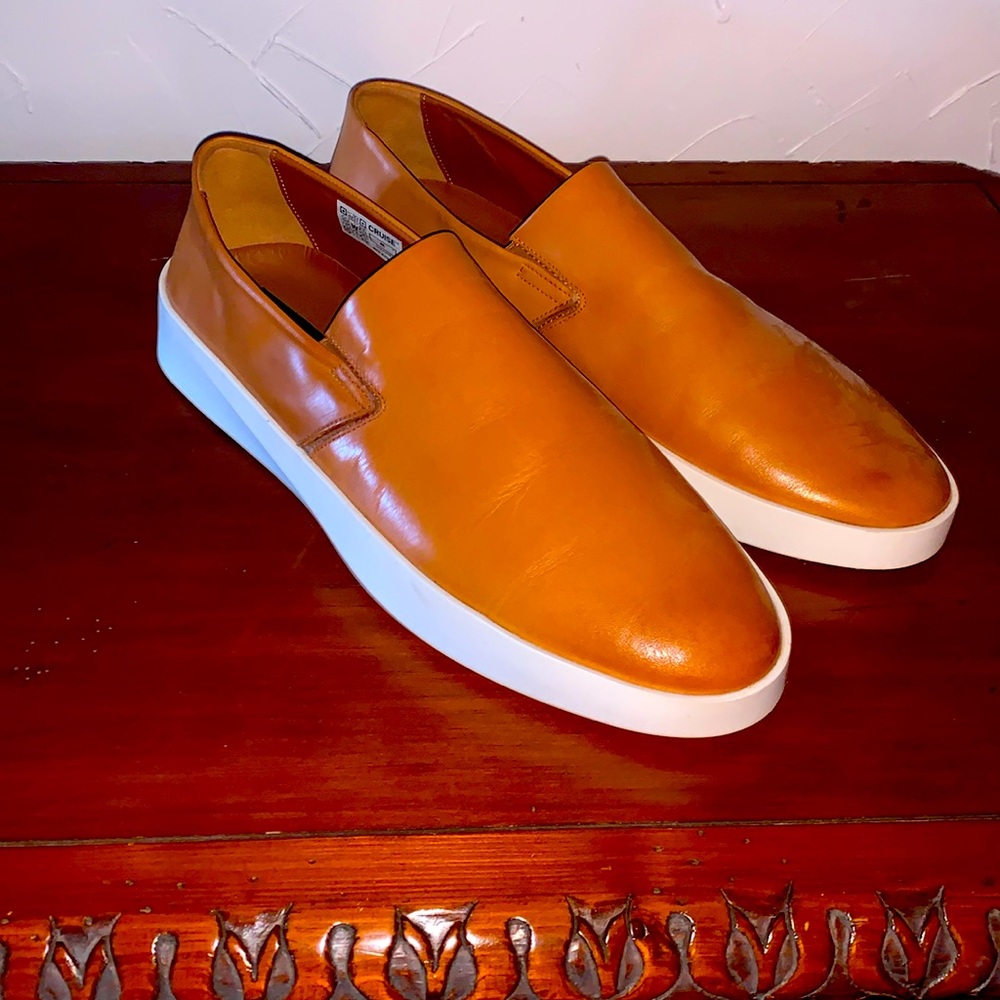 Wolf and Shepherd Slip on’s